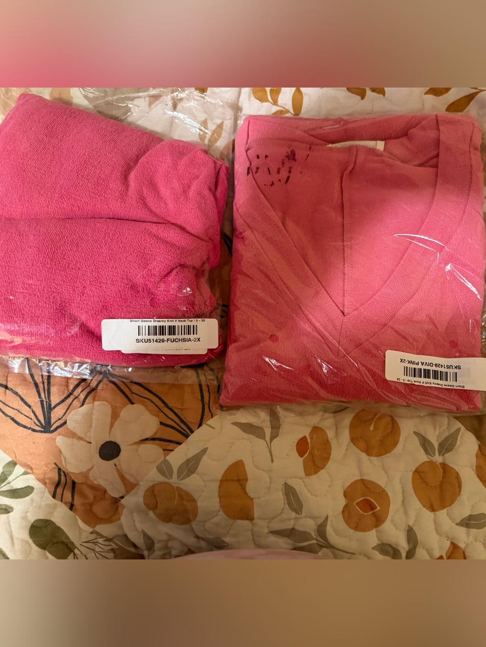 Set of 2 Short Sleeve Dreamy Knit V-Neck Tops